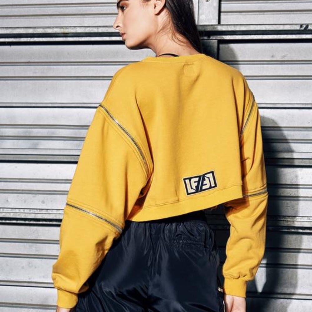LF THE BRAND- CROPPED SWEATSHIRT WITH ZIPPERS